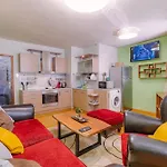 Top Center Spacious Apartment With Ac And Free Underground Parking