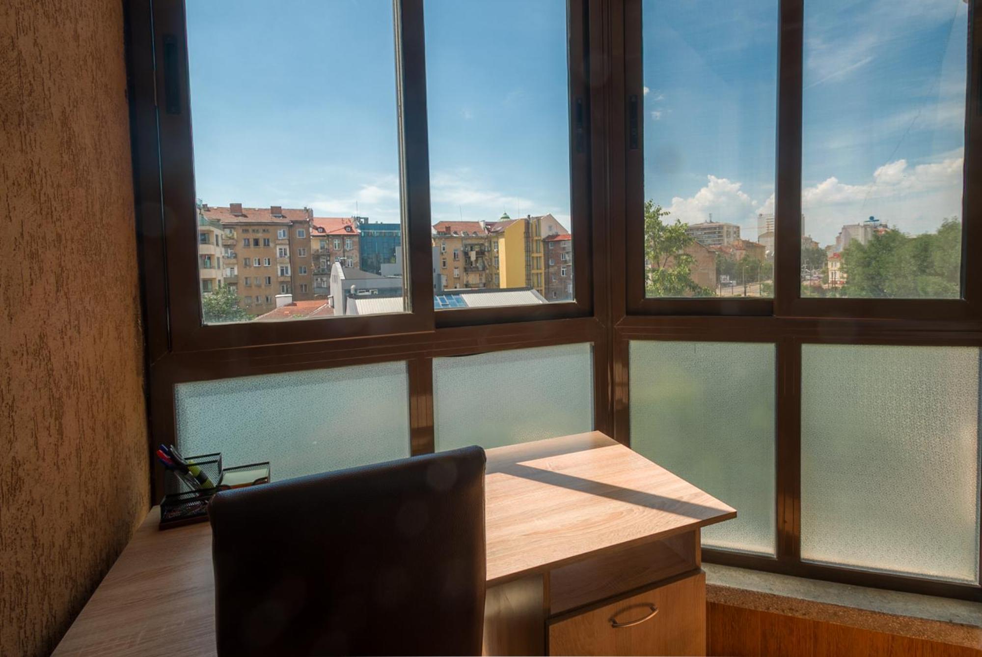 Center Spacious With Ac And Free Underground Parking Appartamento