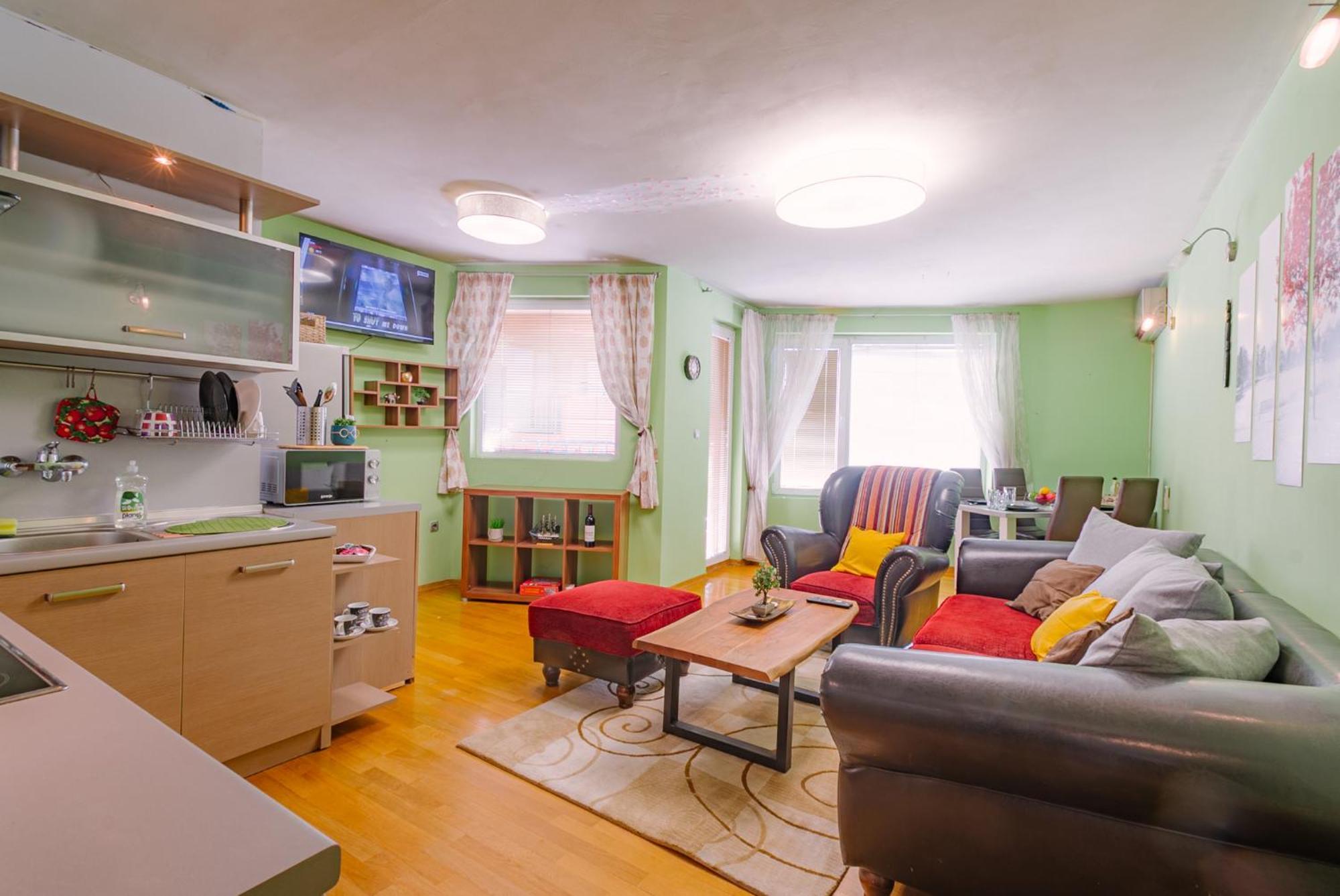 Appartamento Center Spacious With Ac And Free Underground Parking *