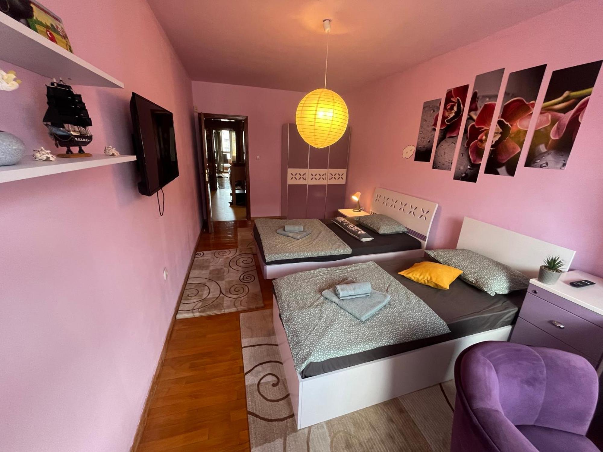 Center Spacious With Ac And Free Underground Parking